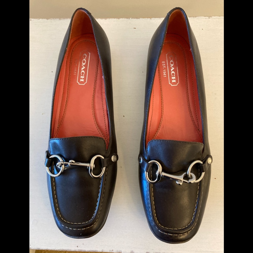 Coach classic chestnut brown loafer size 8.5